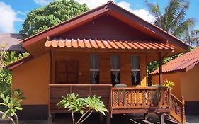 Coco Beach Bungalows